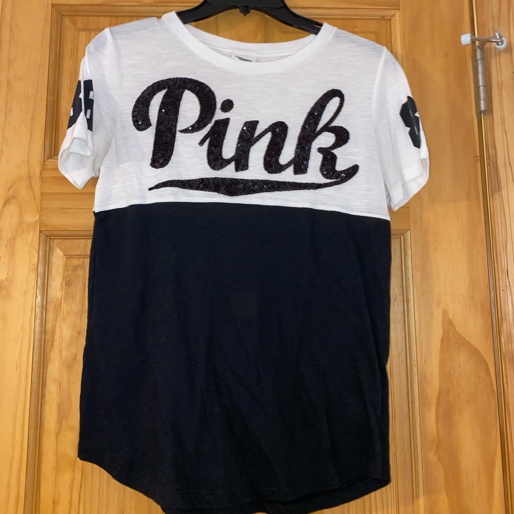 🍍 PINK Tee